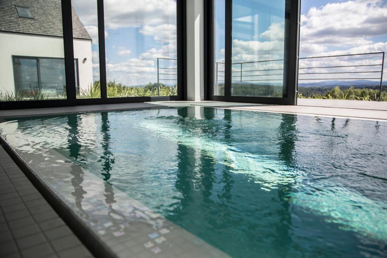 Villa Relax With Swimming Pool And Mountain View Bukow Buitenkant foto