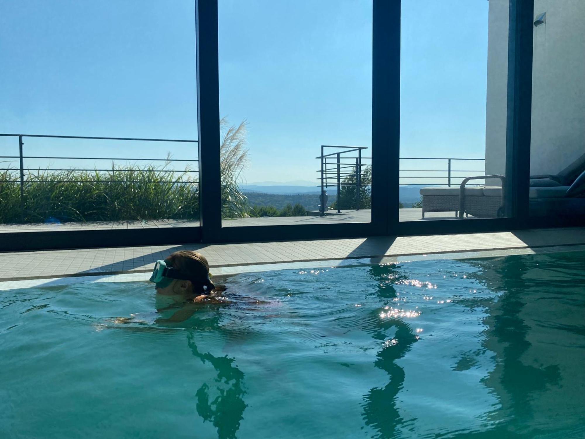 Villa Relax With Swimming Pool And Mountain View Bukow Buitenkant foto