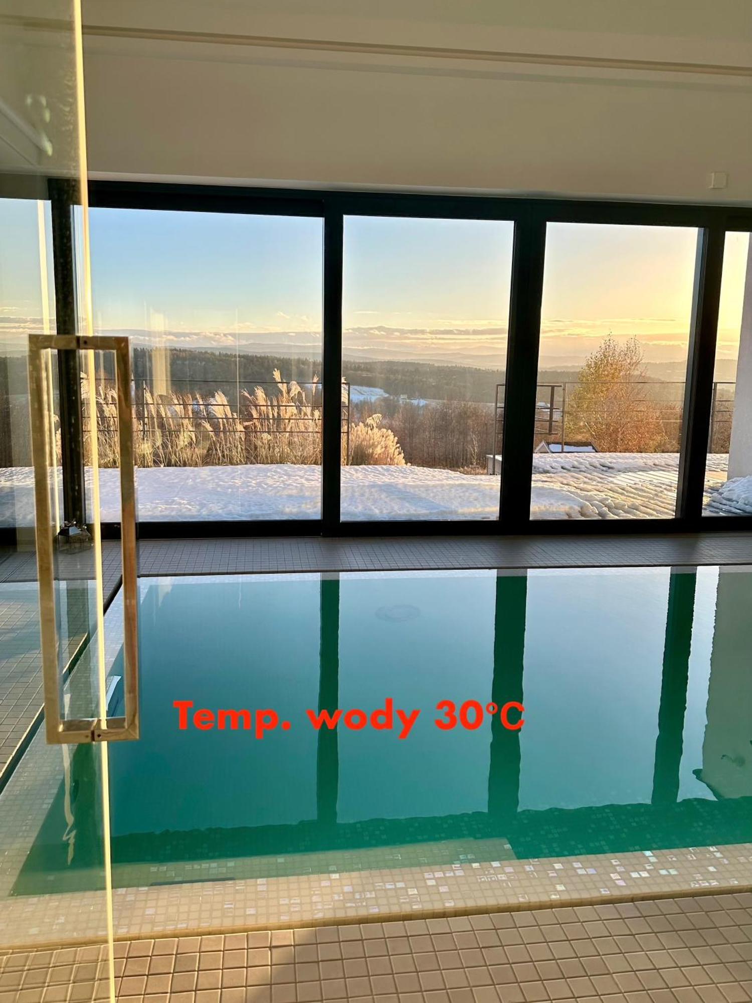 Villa Relax With Swimming Pool And Mountain View Bukow Buitenkant foto